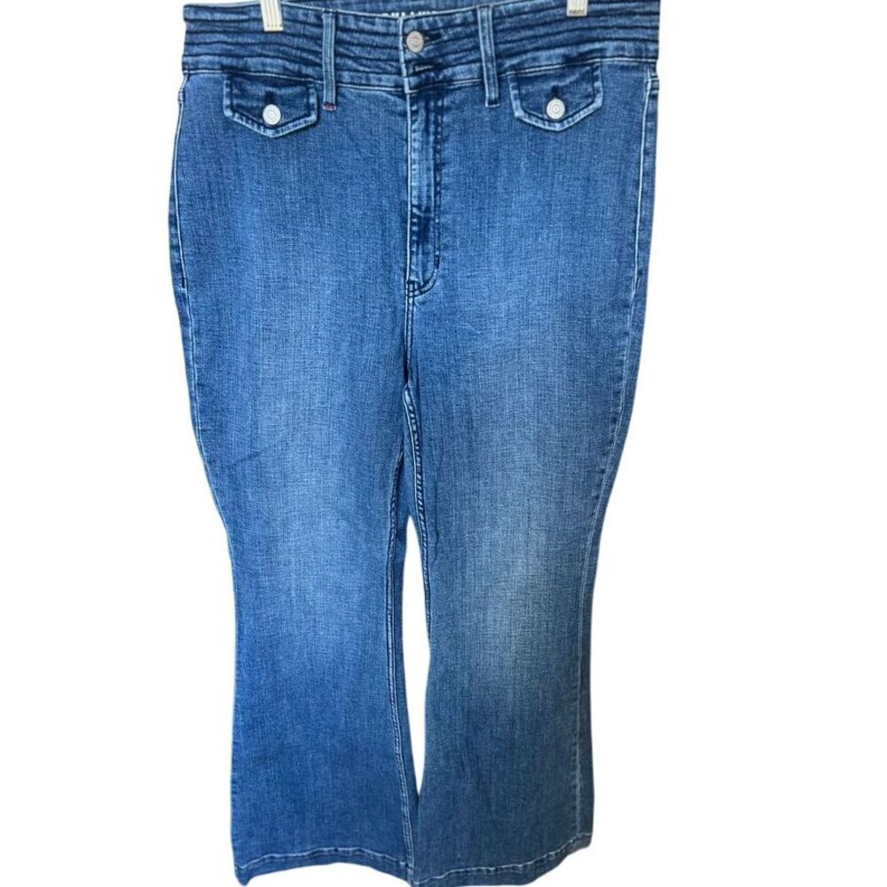 Idyllwind High Rise‎ Cropped Flare Jeans with Flap Pockets Medium Wash Size 16W